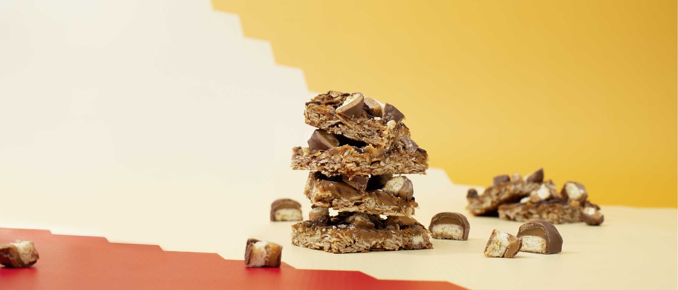 Twix Granola Recipe Hero_no pack shot