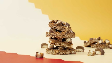 TWIX_GRANOLA_BAR_21x9_0.jpg