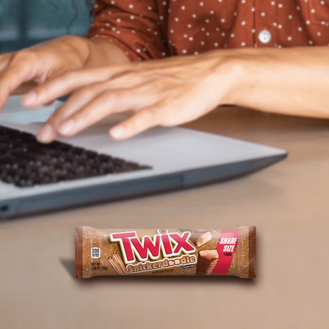 TWIX Snickerdoodle Cookie Chocolate Candy Bars, Share Size - 2.82 Oz Pack  
