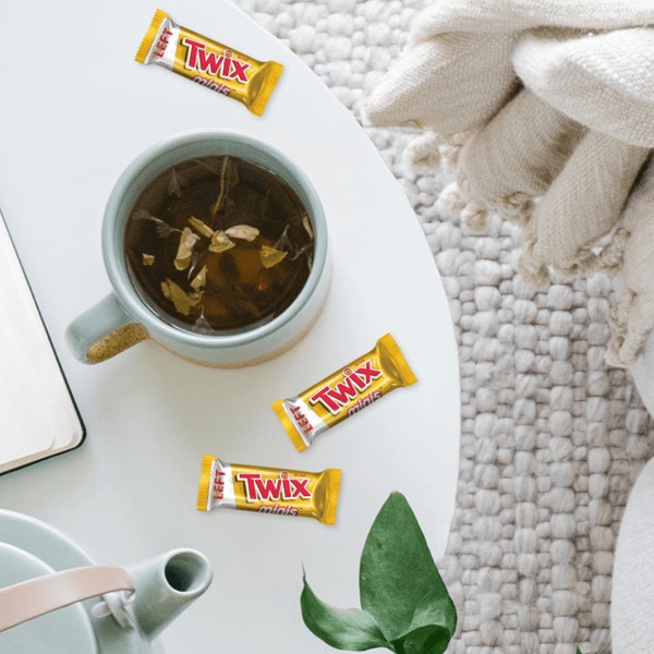 TWIX Caramel Miniature Stand Up Pouch Treating Size, 5.0 Oz