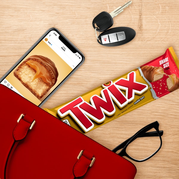 TWIX Caramel Chocolate Cookie Bars,  3.02 Oz Share Size Pack


